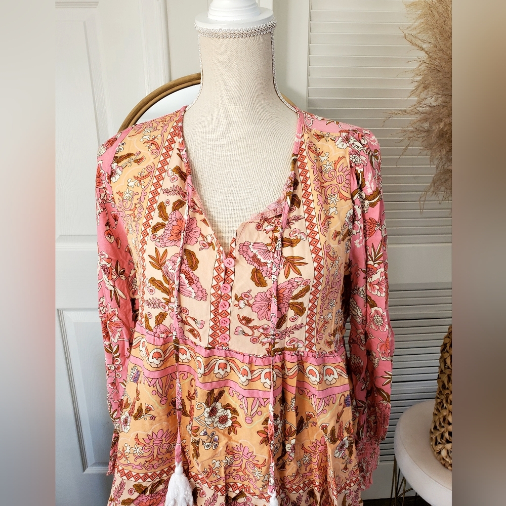 GORGEOUS LEASTY PINK AND ORANGE FLORAL BLOUSE WITH TASSELS 💐🪷